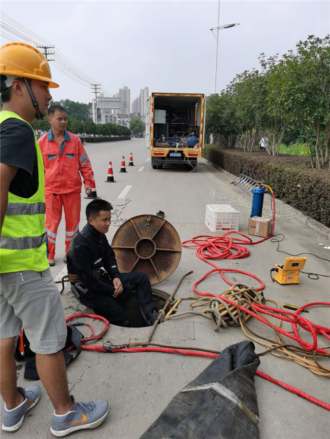 岳池翻衬法管道修复技术主要工序